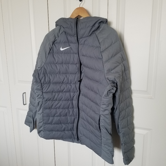 Nike Sportswear Down-Fill Windrunner Gray NWT - Picture 4 of 9
